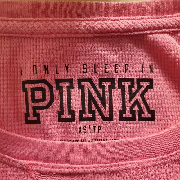 Pink Victorias Secret top - Picture 3 of 5